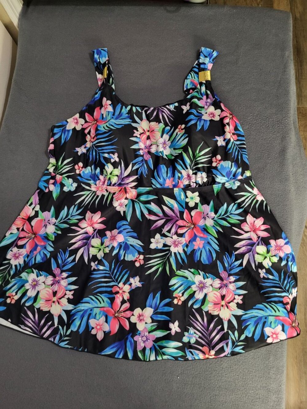 TALISEA Women's SZ XL Tankini Top Built in Shelf Bra Adjustable Straps Floral - Picture 4 of 8